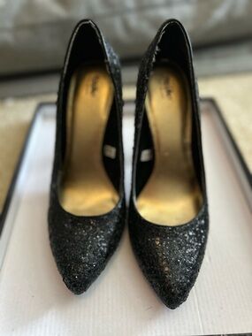 Mossimo Black Glitter Pointed Stiletto Pumps